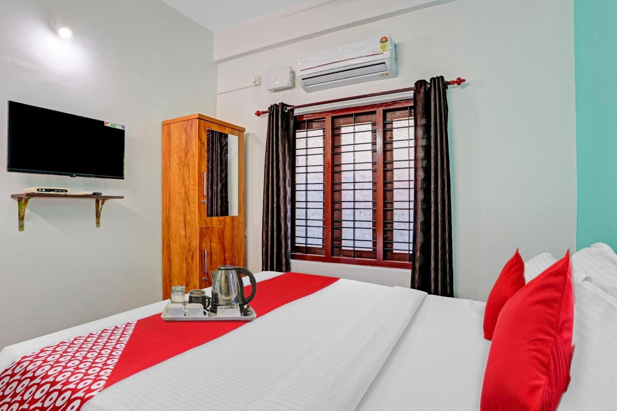Super Hotel O Bevis Kazhakuttam Dış mekan fotoğraf