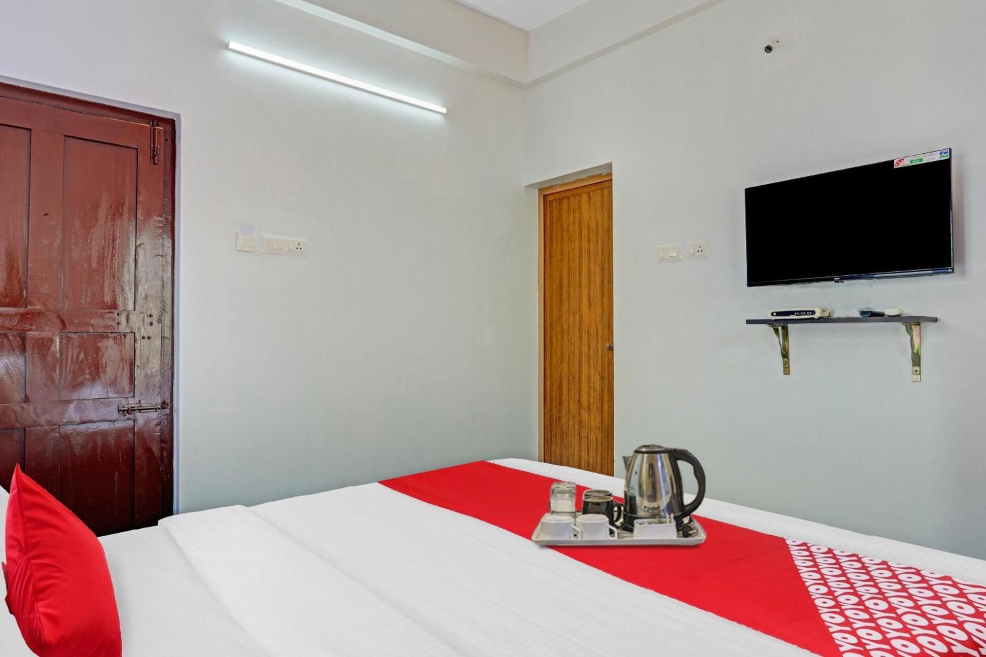 Super Hotel O Bevis Kazhakuttam Dış mekan fotoğraf